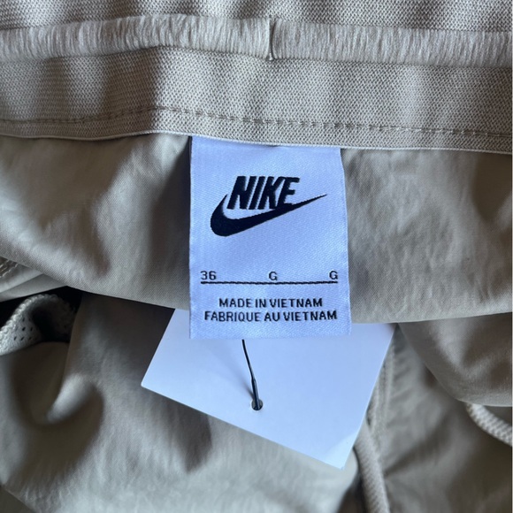 Nike Sportswear Men's Style Utility Pants Size 36 or XL - Picture 8 of 15